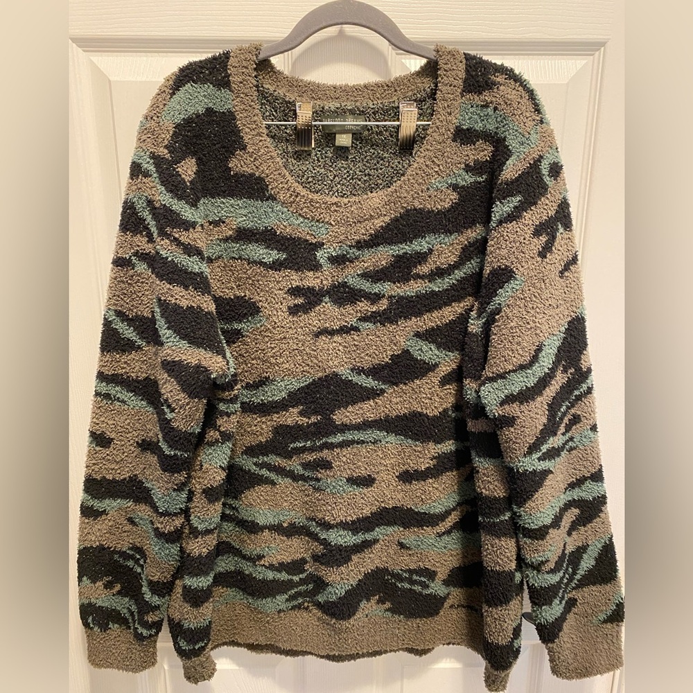 Barefoot Dreams CozyChic Seaside Crewneck Pullover